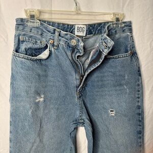 BDG Mom High-Rise Jeans in Light Blue Denim